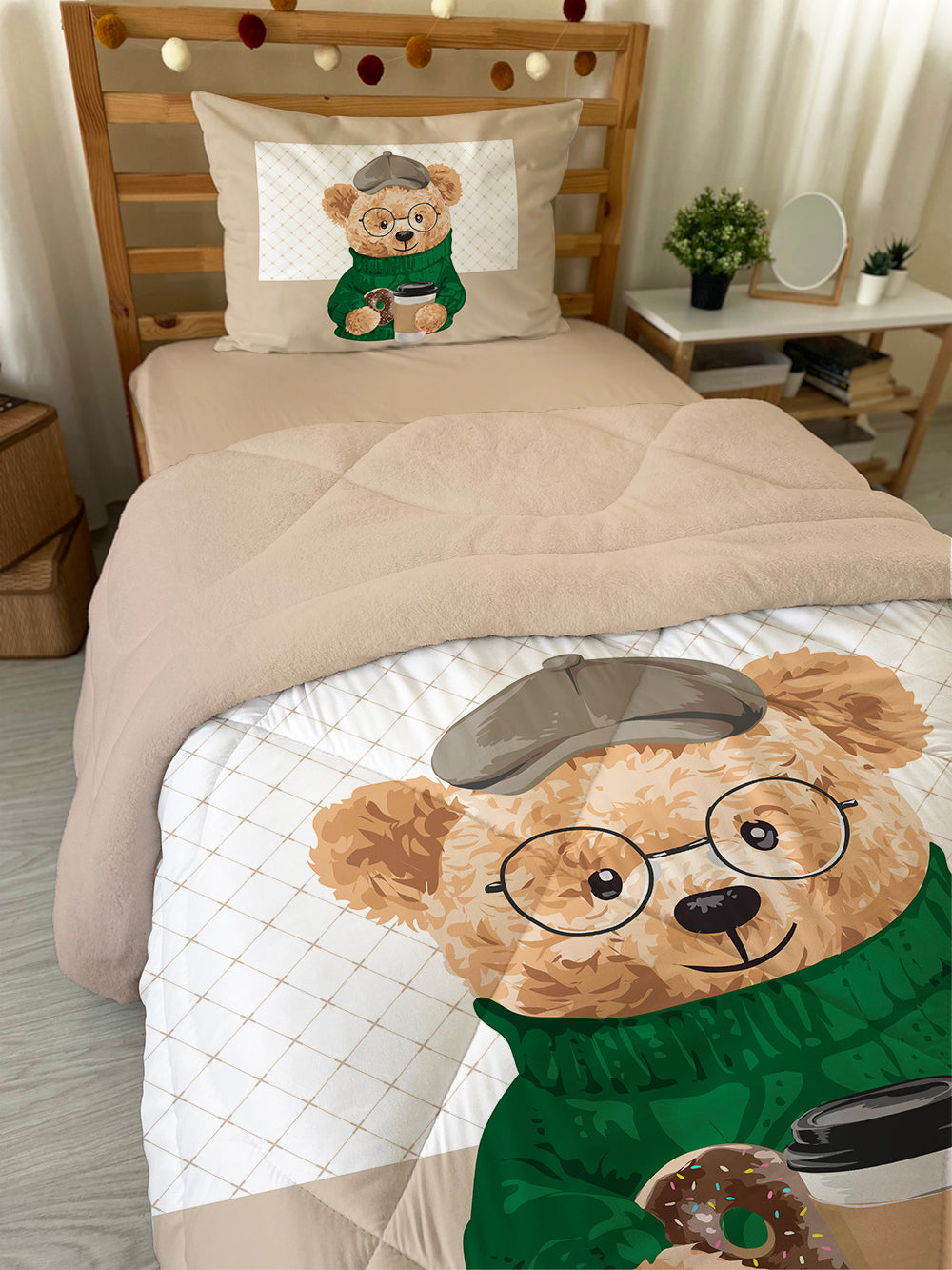 Evmila Teddy Bear Patterned Plush Sleeping Set (Beige Plush)