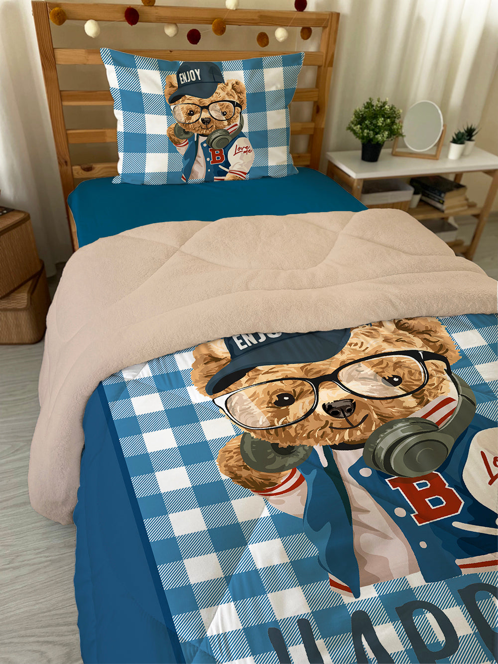 Evmila Teddy Bear Patterned Plush Sleeping Set (Beige Plush)