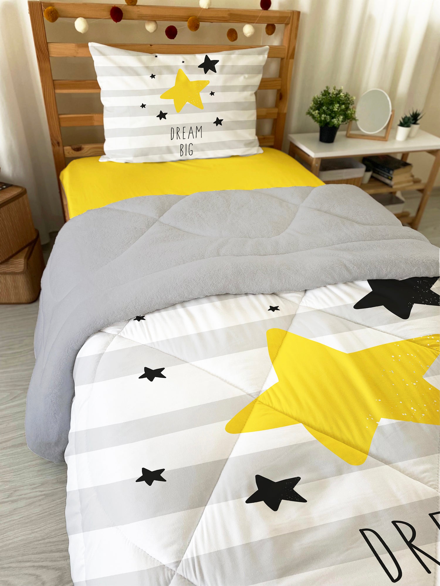 Evmila Star Patterned Plush Sleeping Set (Gray Plush)