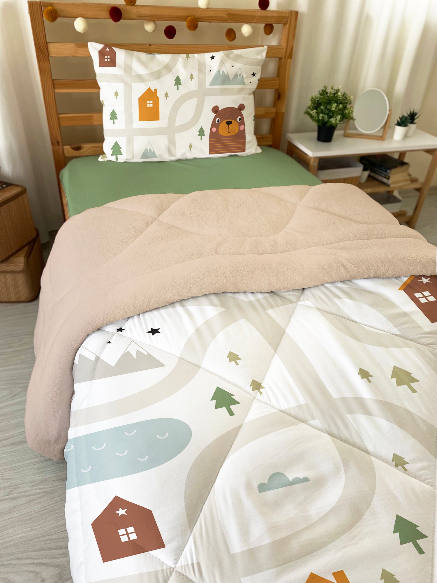 Evmila Town Patterned Plush Sleeping Set (Beige Plush)