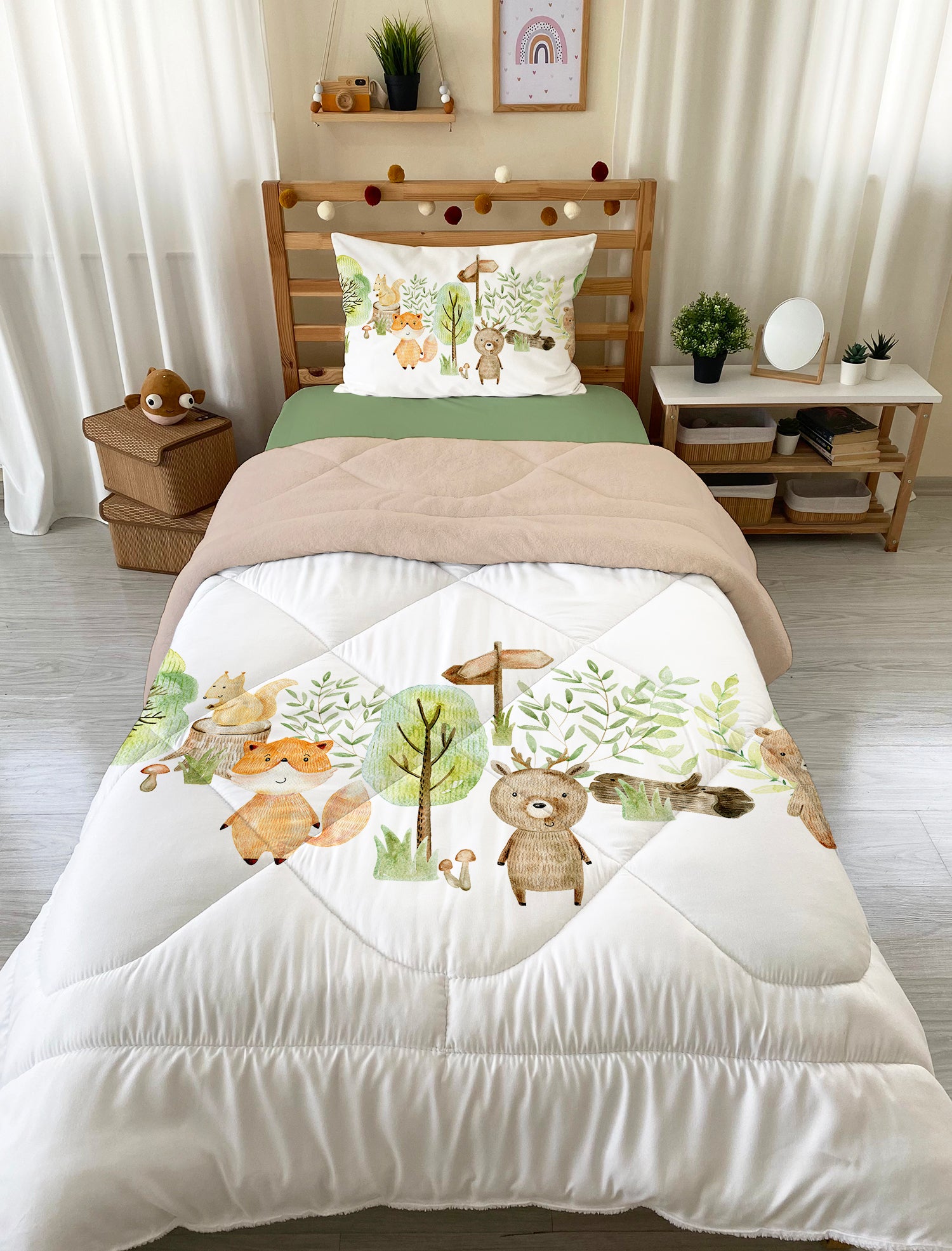 Evmila Cute Animals Patterned Plush Sleeping Set (Beige Plush)