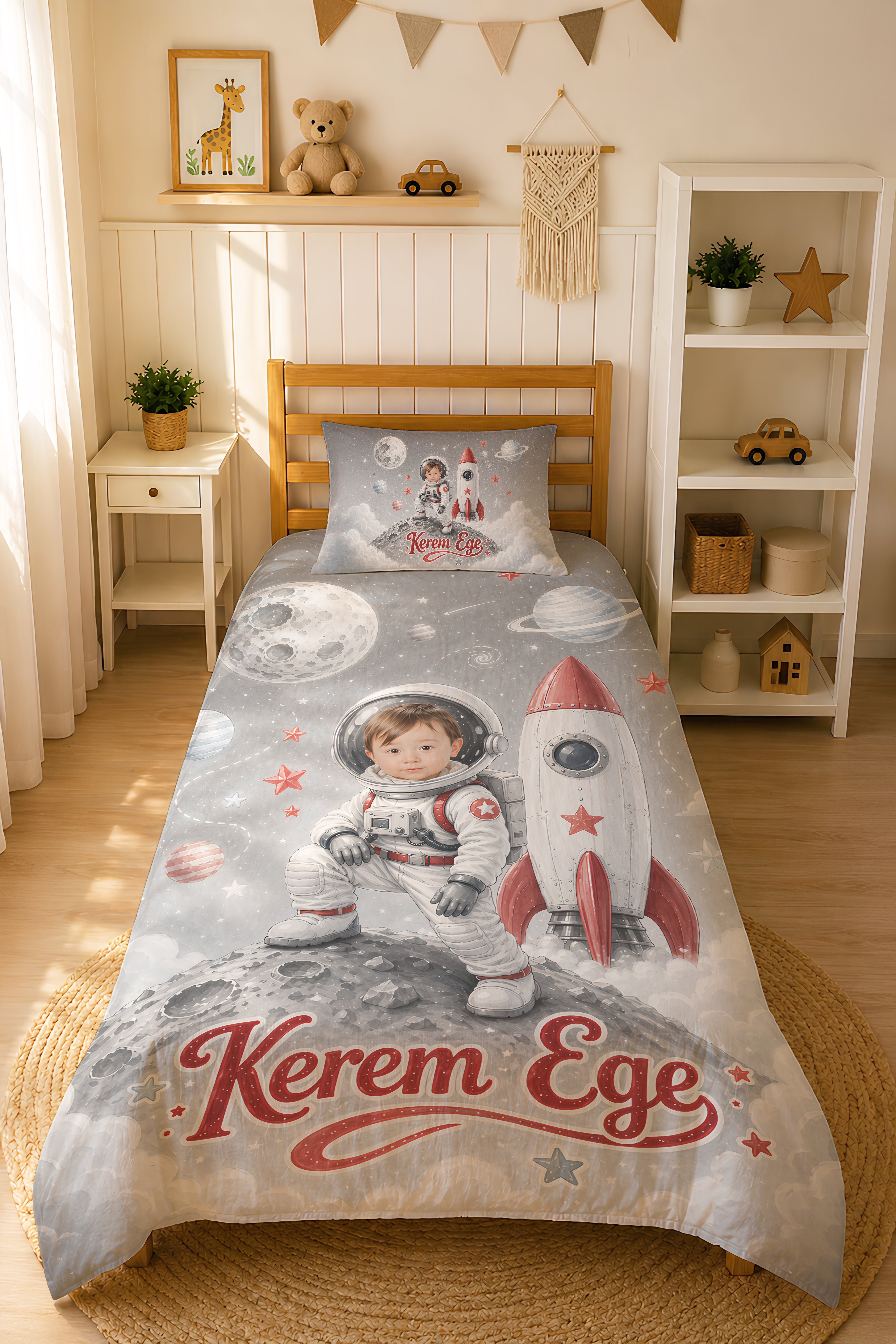 Evmila Karikatüristik Astronot Temalı Nevresim Takımı