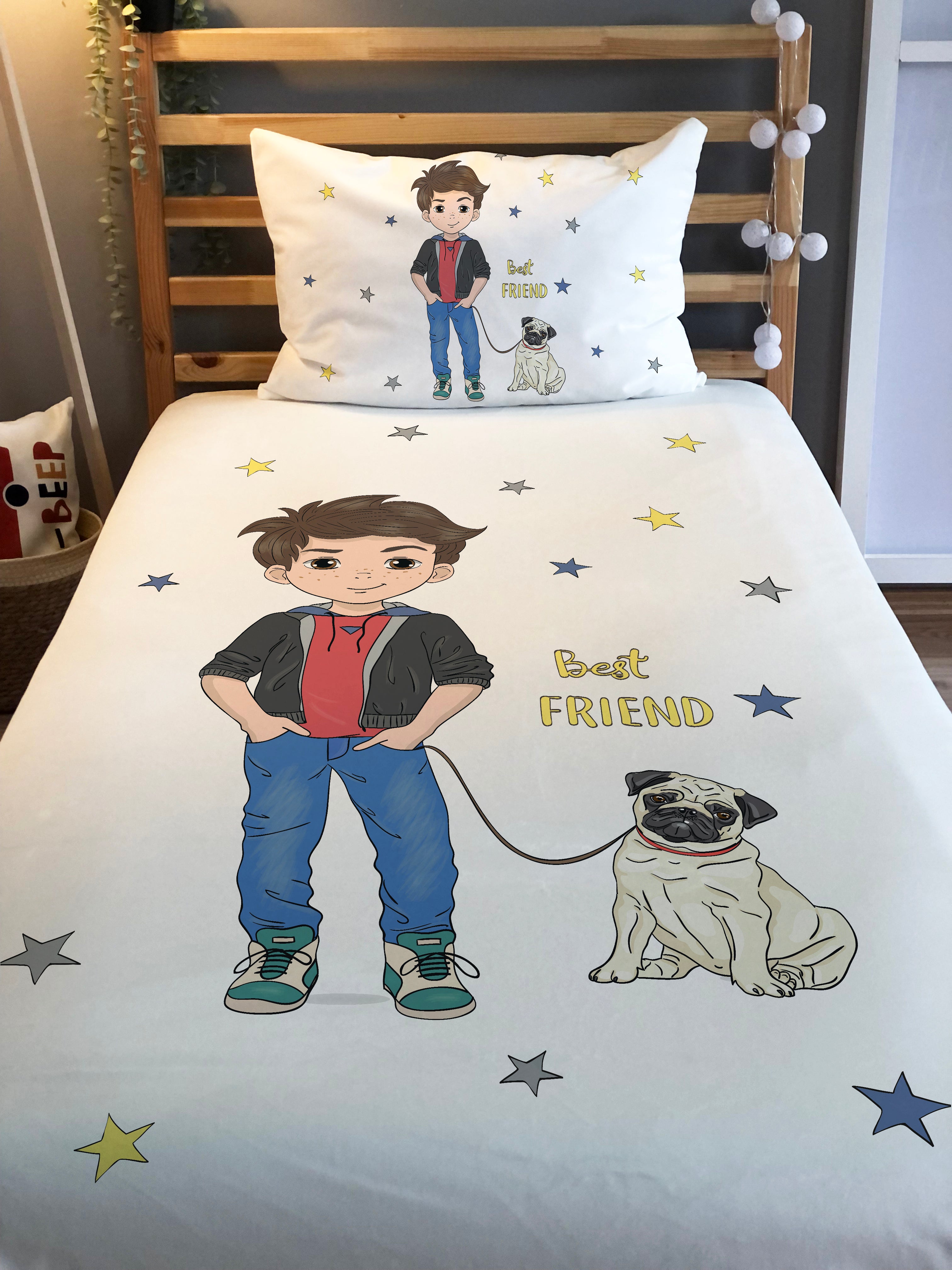Evmila Köpekli Çocuk Desenli Dekoratif Yatak Örtüsü