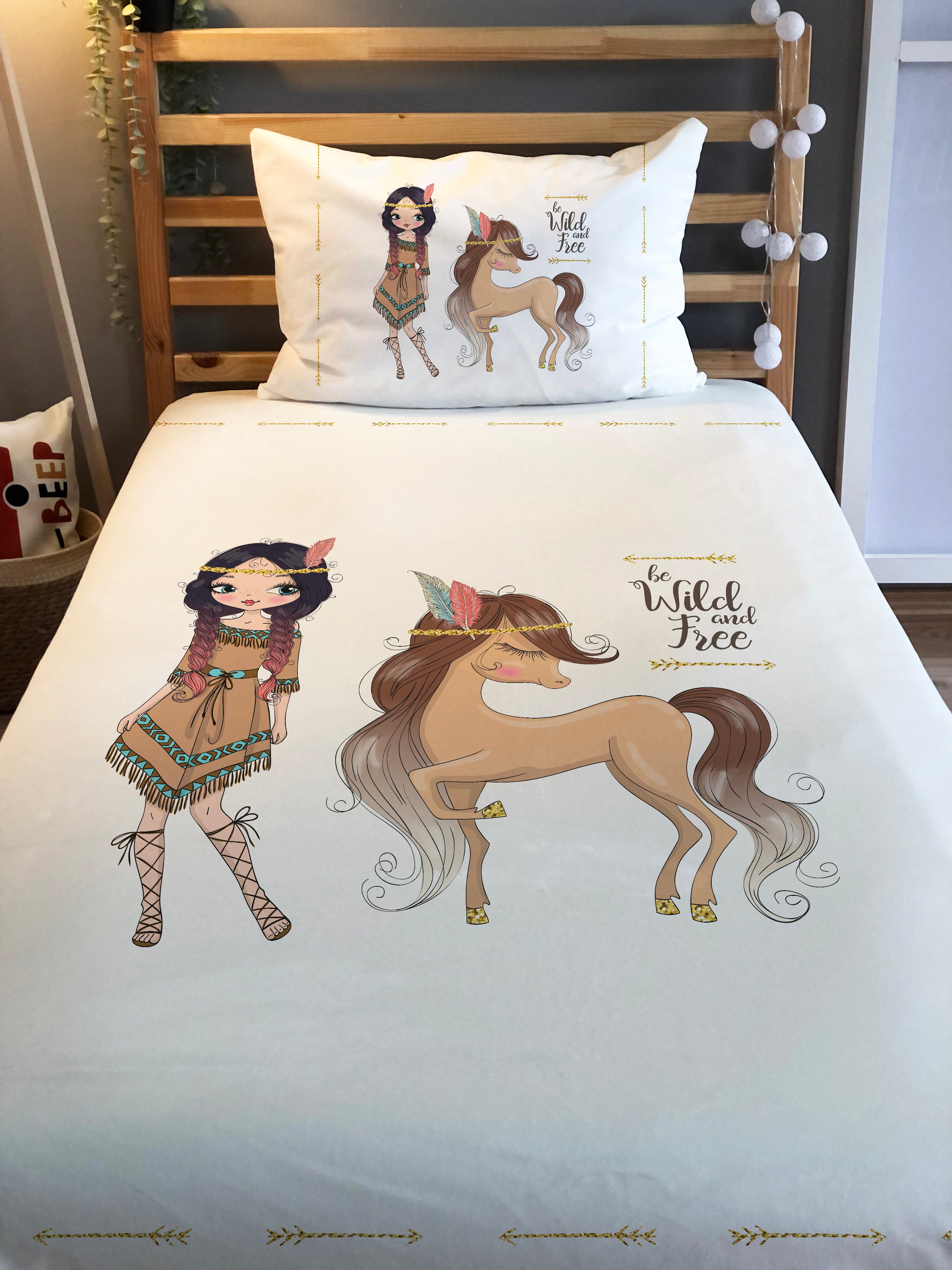 Evmila Kızılderili Kız ve Unicorn Desenli Dekoratif Yatak Örtüsü