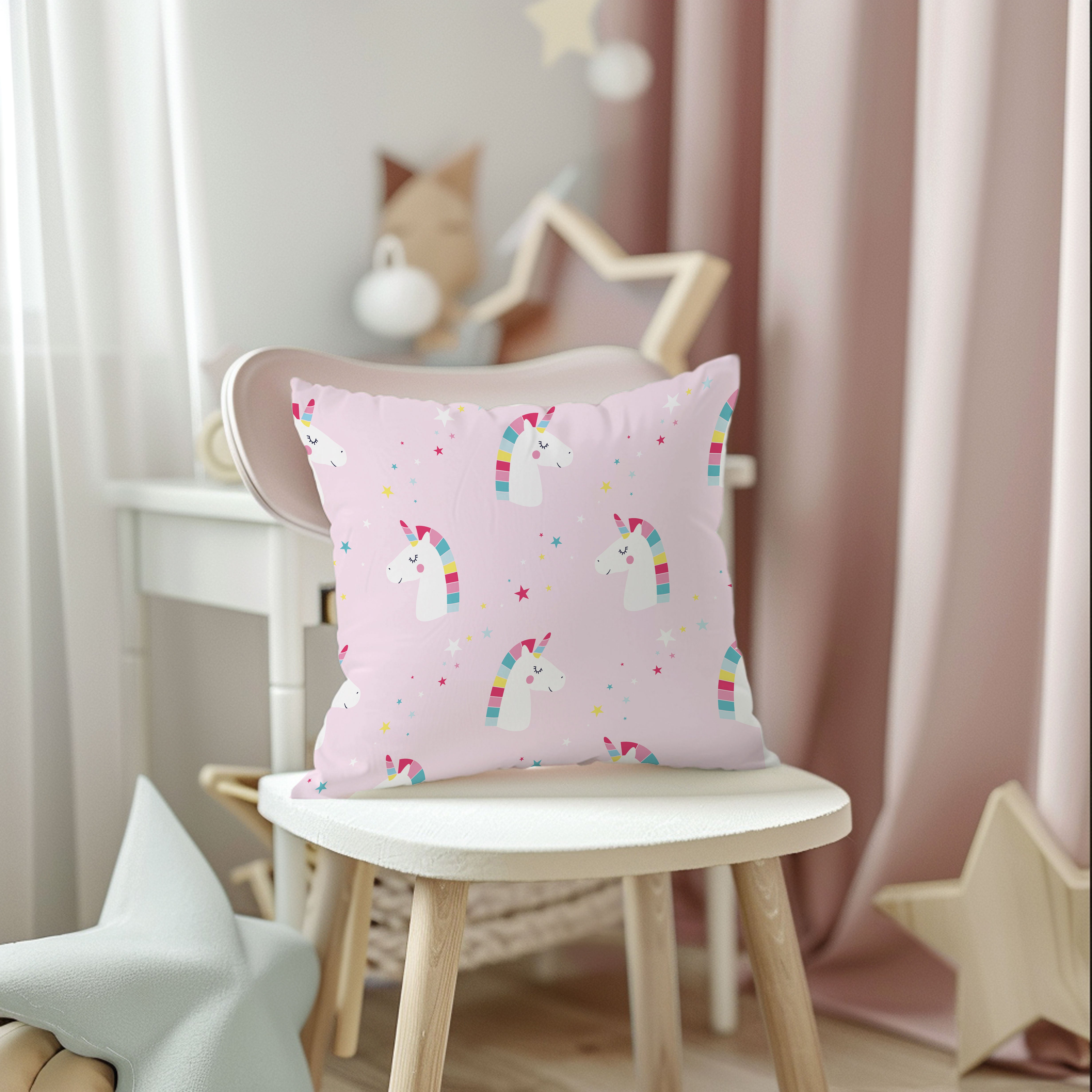 Evmila Unicorn Desenli Kırlent Kılıfı