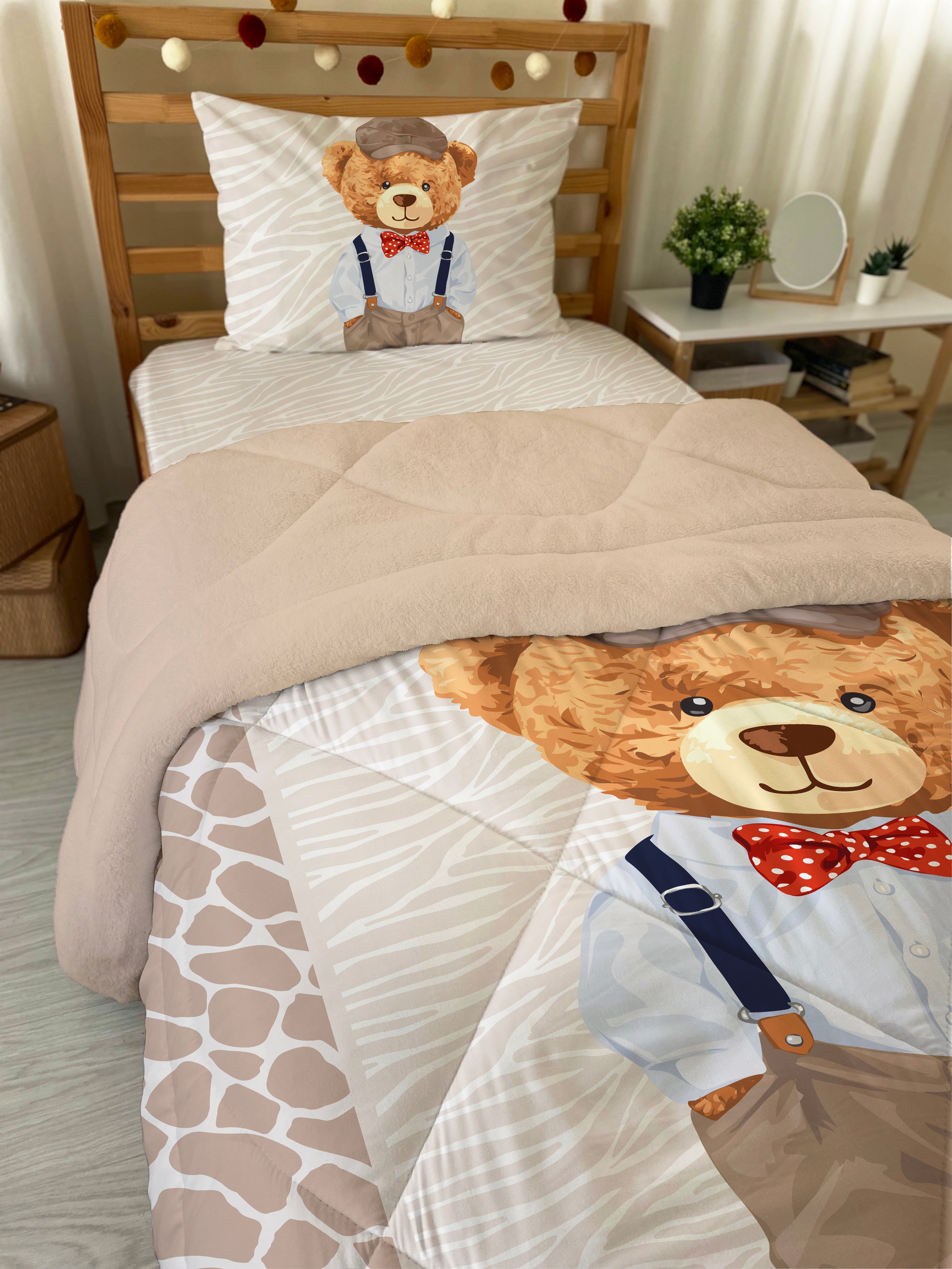 Evmila Cute Animals Patterned Plush Sleeping Set (Beige Plush)