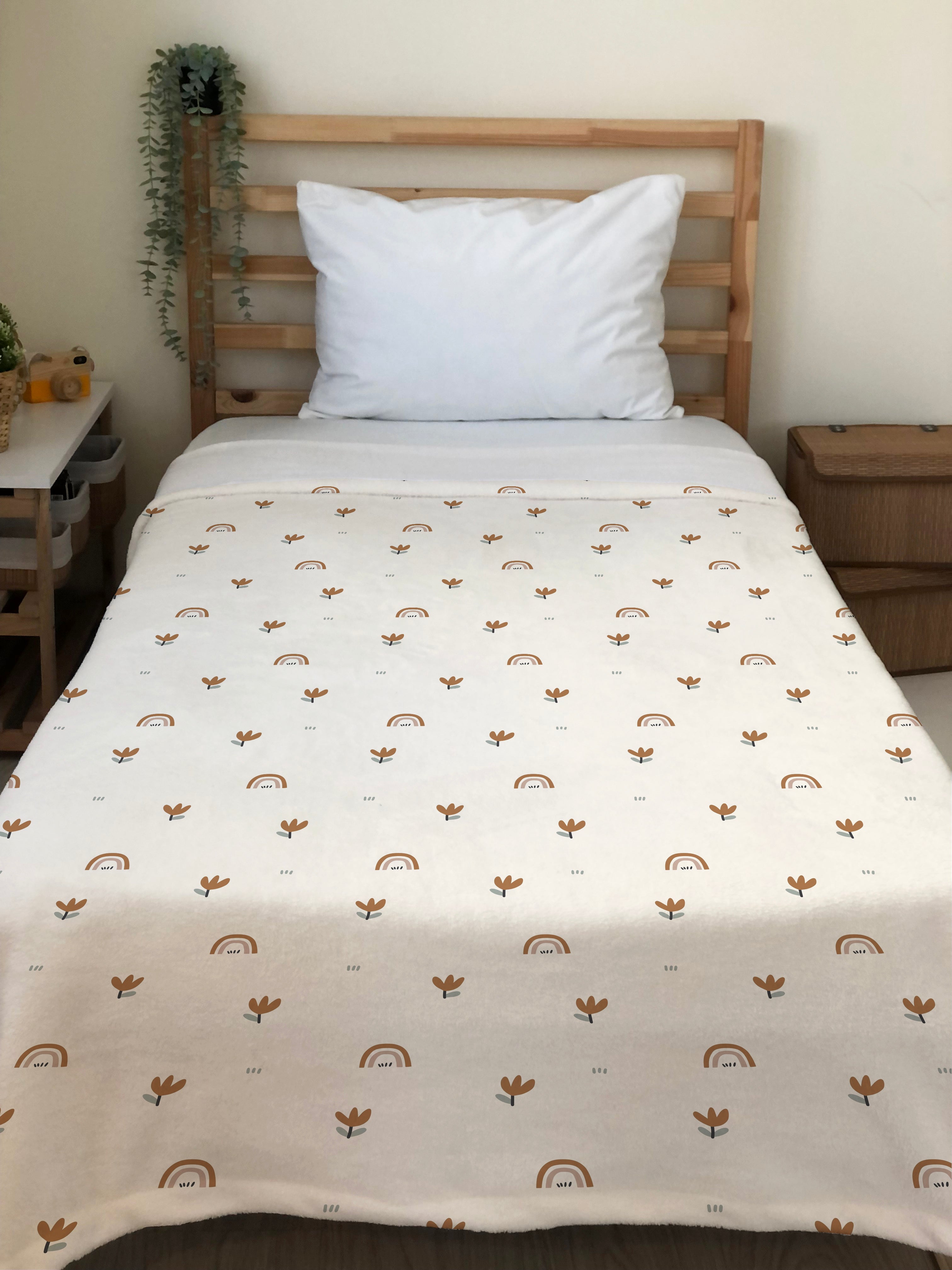 Evmila Minik Gökkuşakları Desenli Tek Kişilik Battaniye