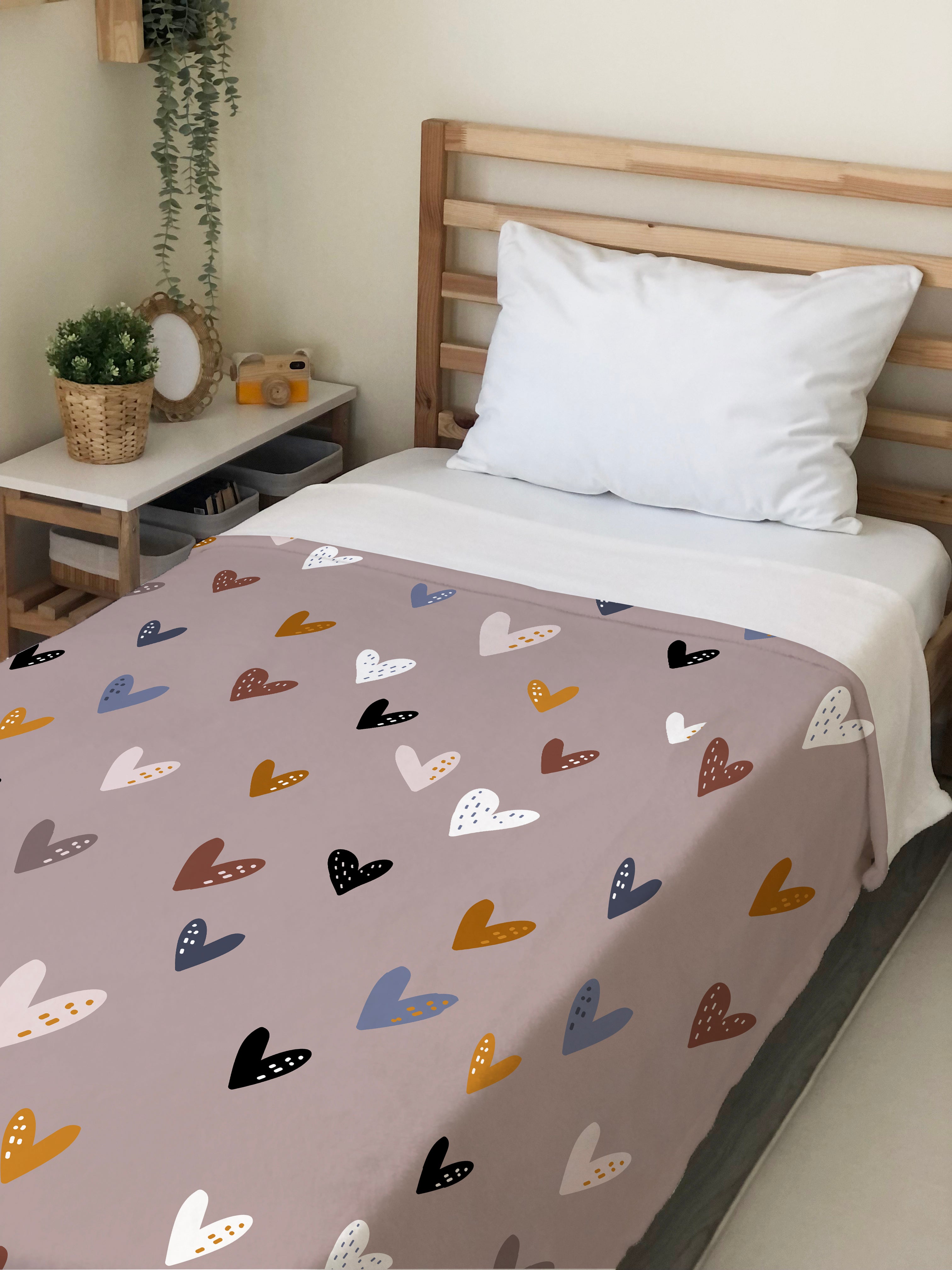 Evmila Minik Kalpler Desenli Tek Kişilik Battaniye