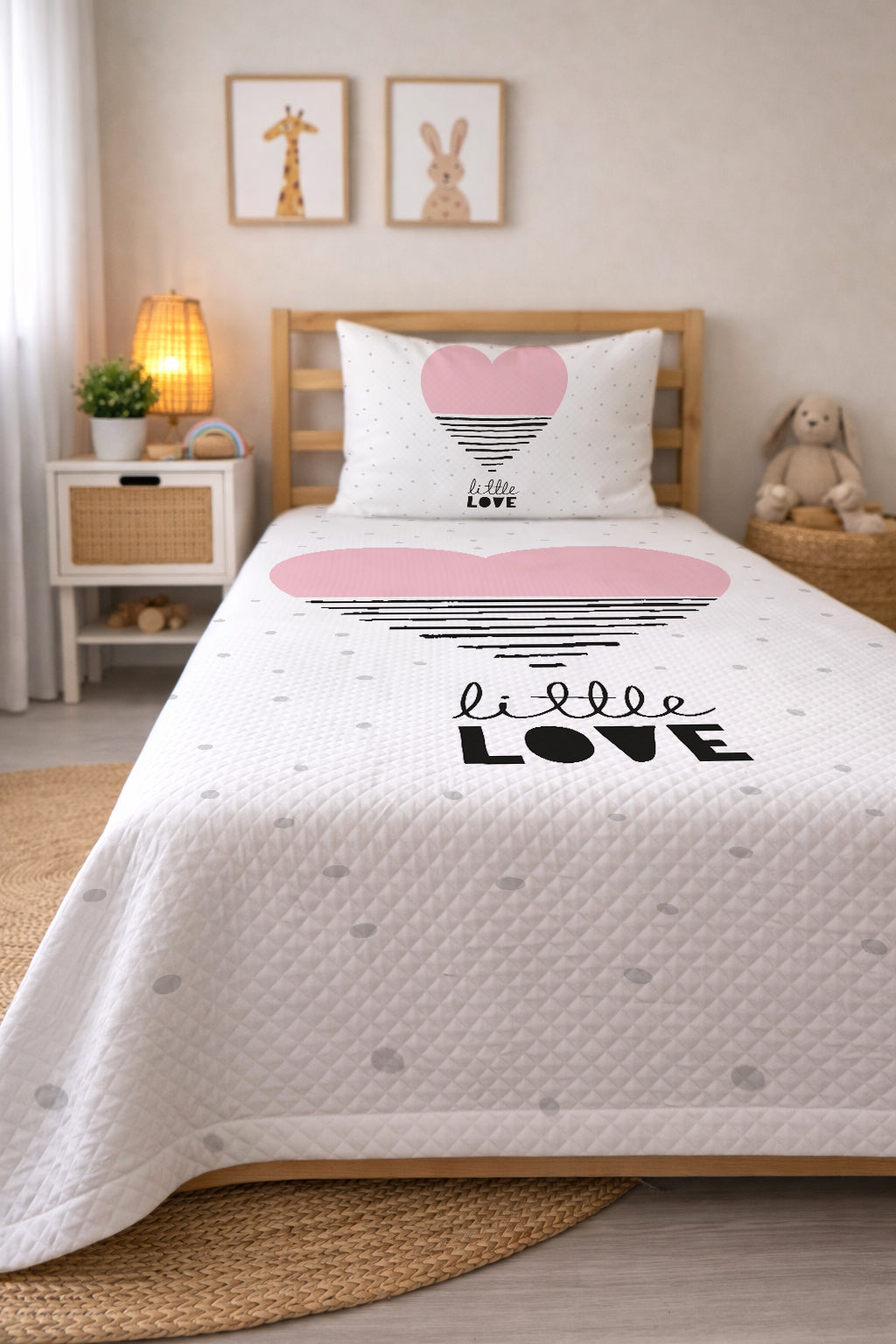 Evmila Kalp Desenli Pike