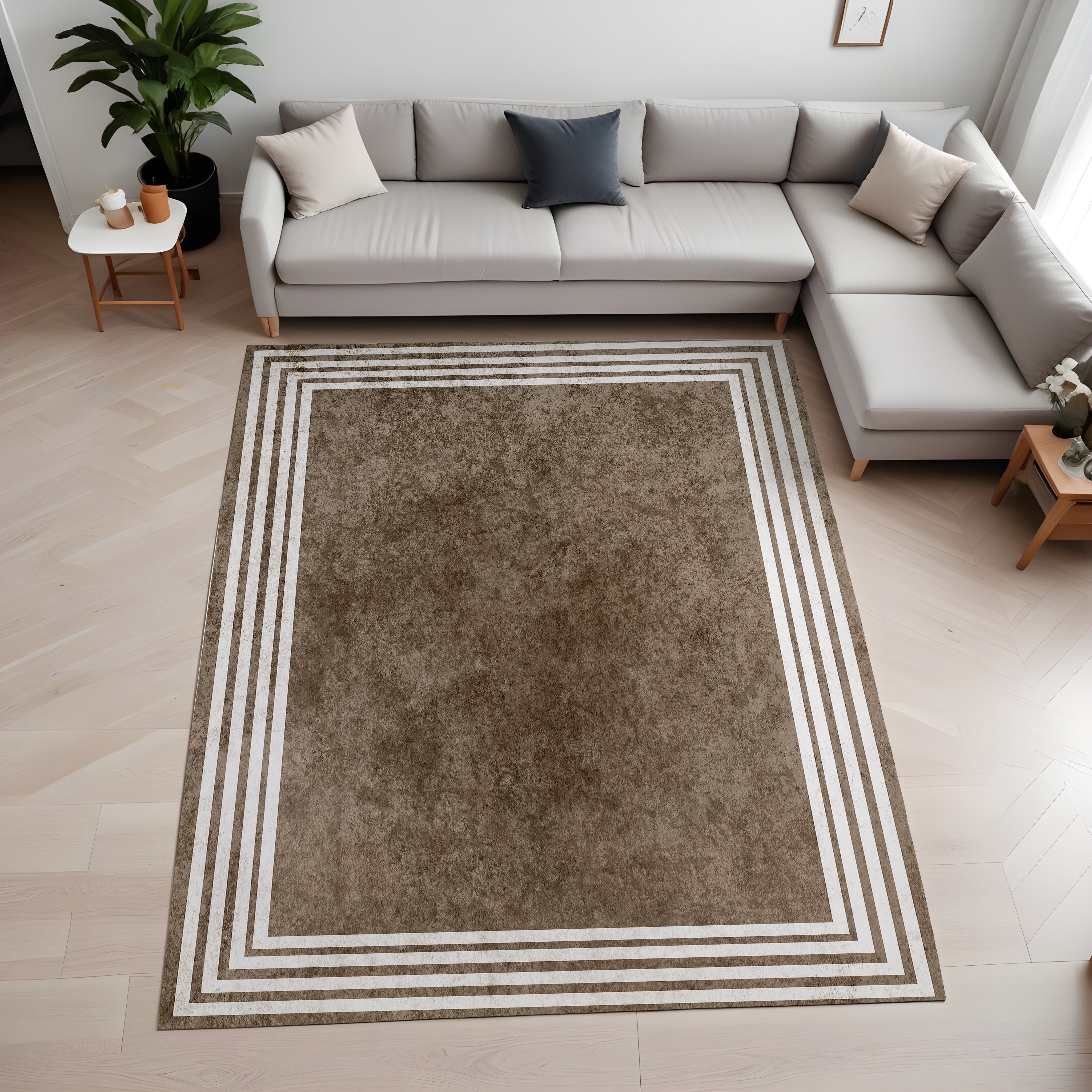 Evmila Kahverengi Bordür Desenli Modern Halı