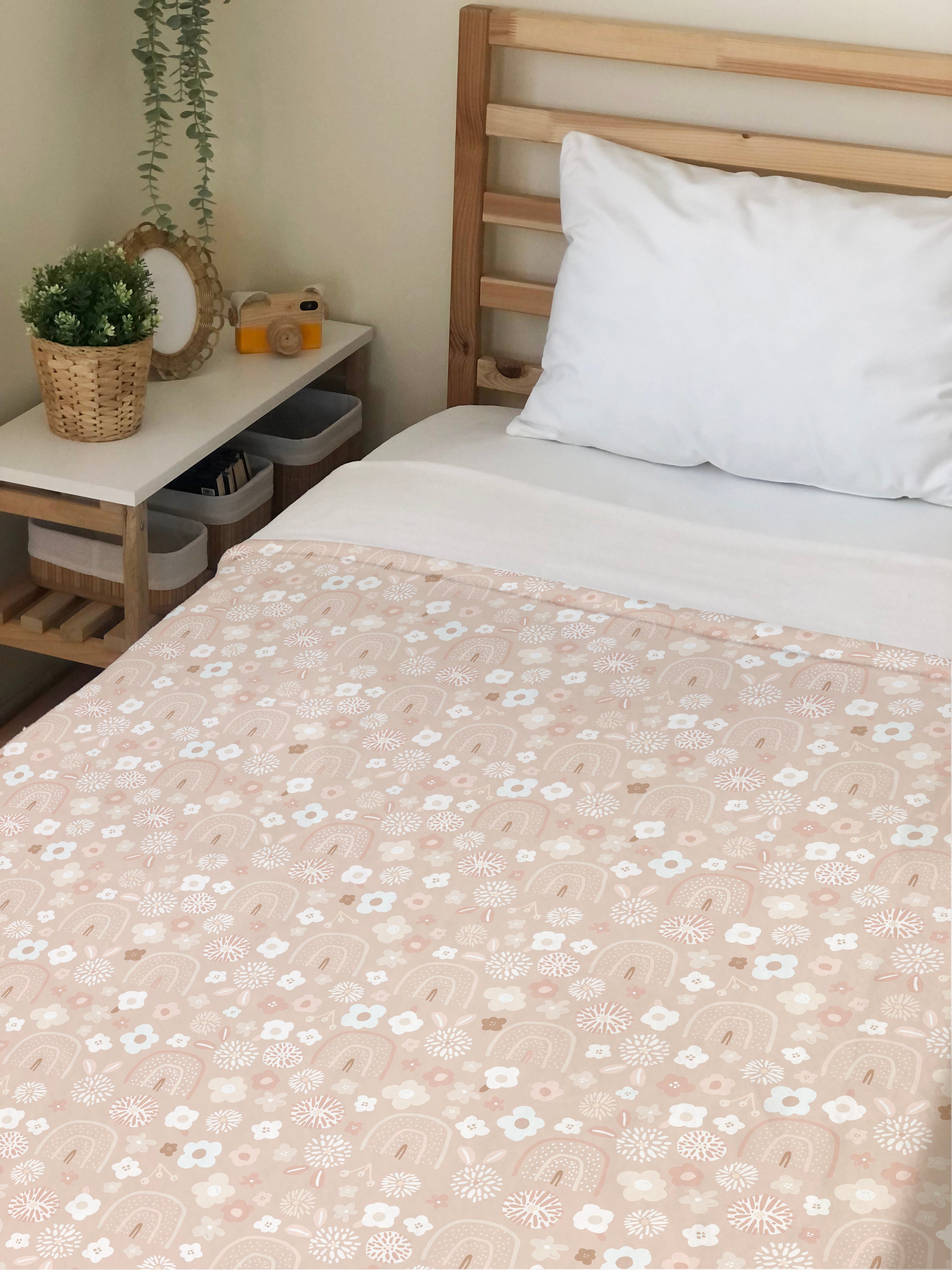 Evmila Minik Çiçekler Desenli Tek Kişilik Battaniye