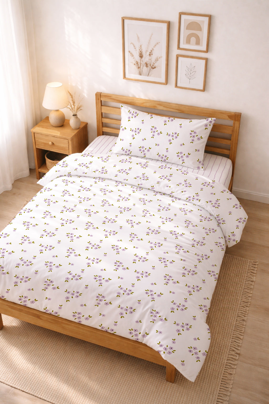 Evmila Minik Çiçekler Desenli Nevresim Takımı