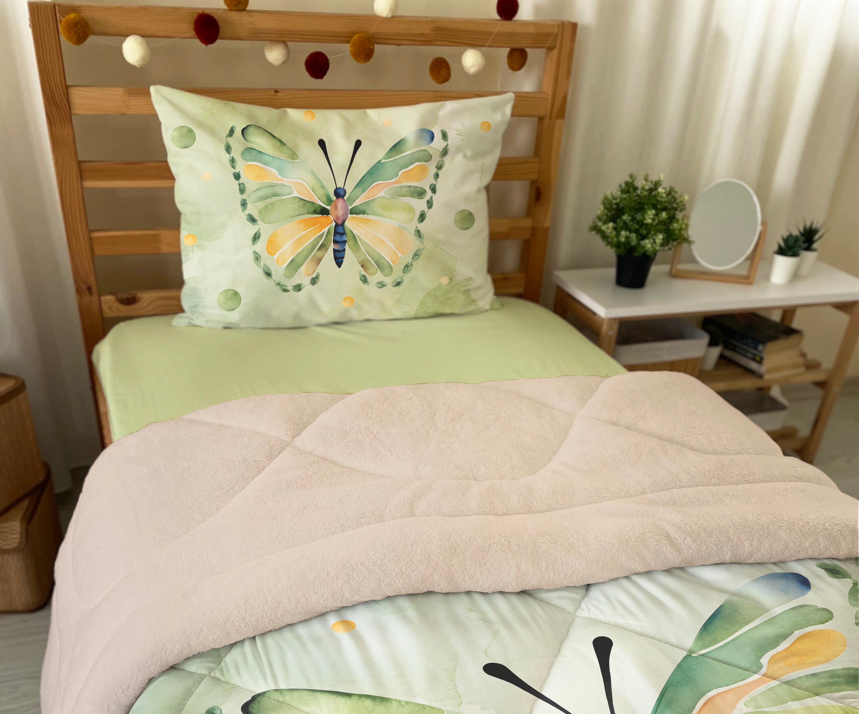 Evmila Kelebek Desenli Peluş Uyku Seti (Bej Peluş)