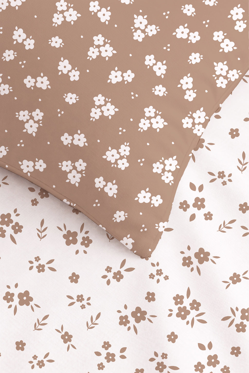 Evmila Minik Çiçekler Desenli Nevresim Takımı