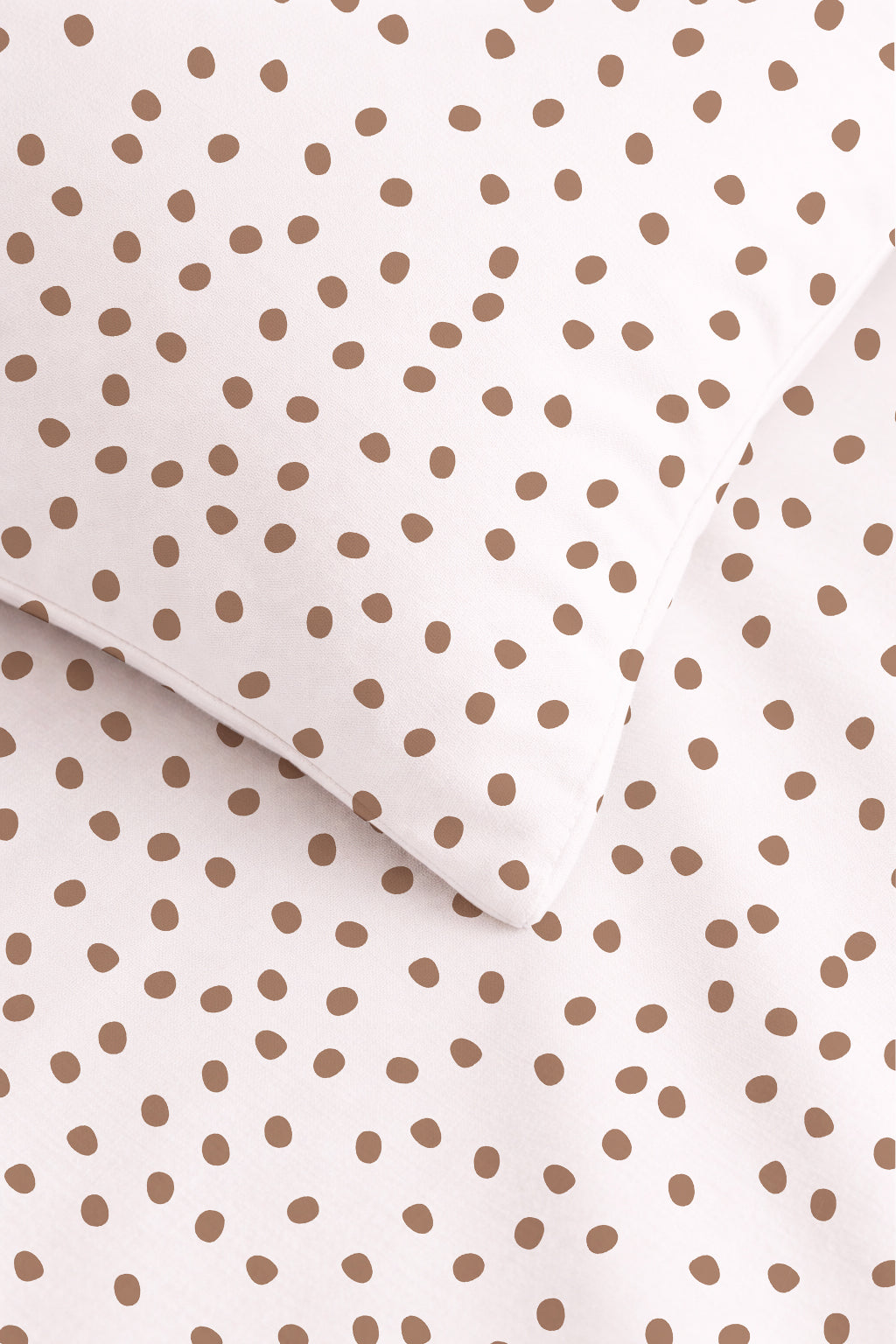 Evmila Minik Puantiyeler Desenli Lastikli Çarşaf Yastık Seti