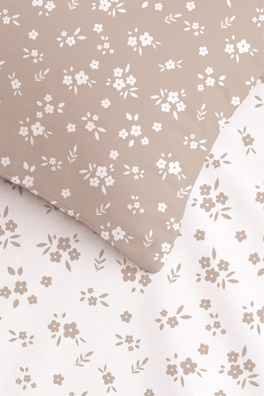 Evmila Minik Çiçekler Desenli Nevresim Takımı