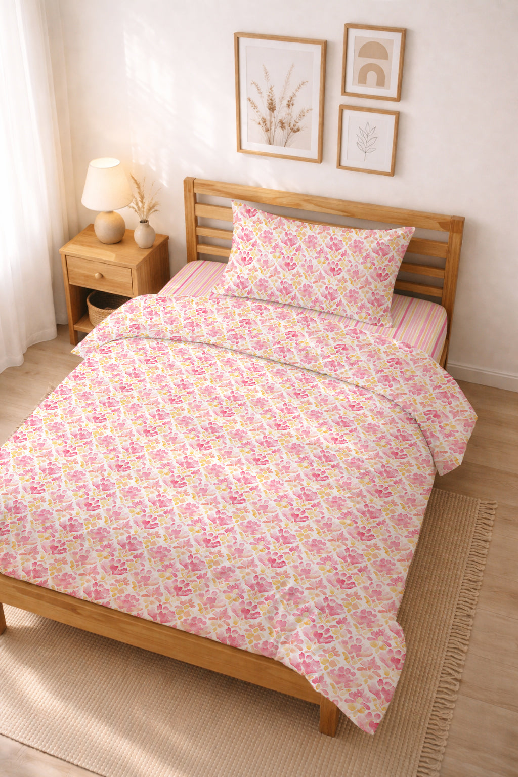 Evmila Çiçek Desenli Nevresim Takımı