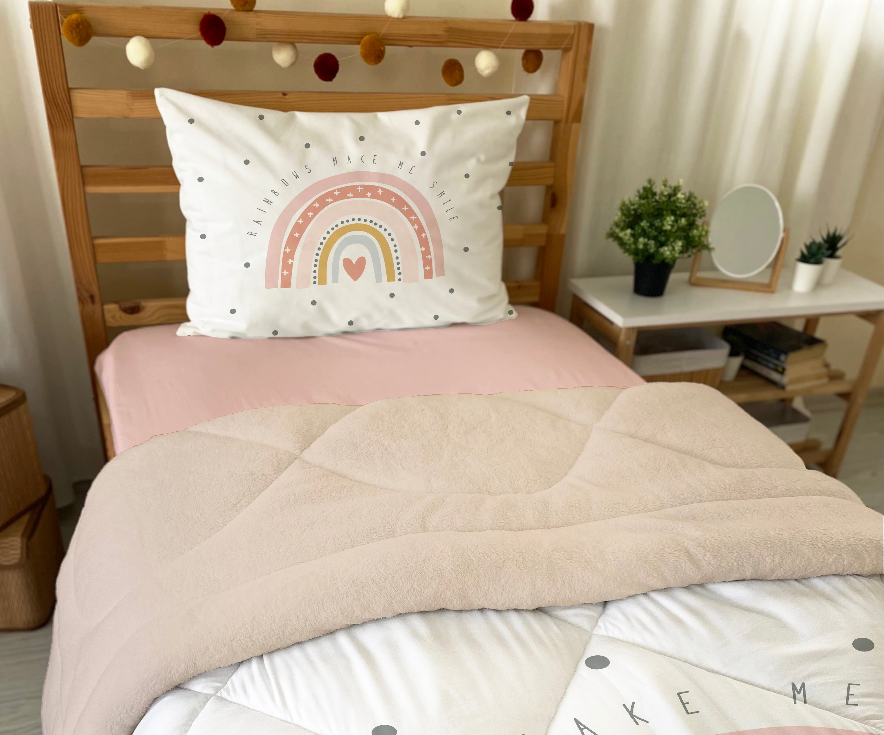 Evmila Rainbow Patterned Plush Sleeping Set (Beige Plush