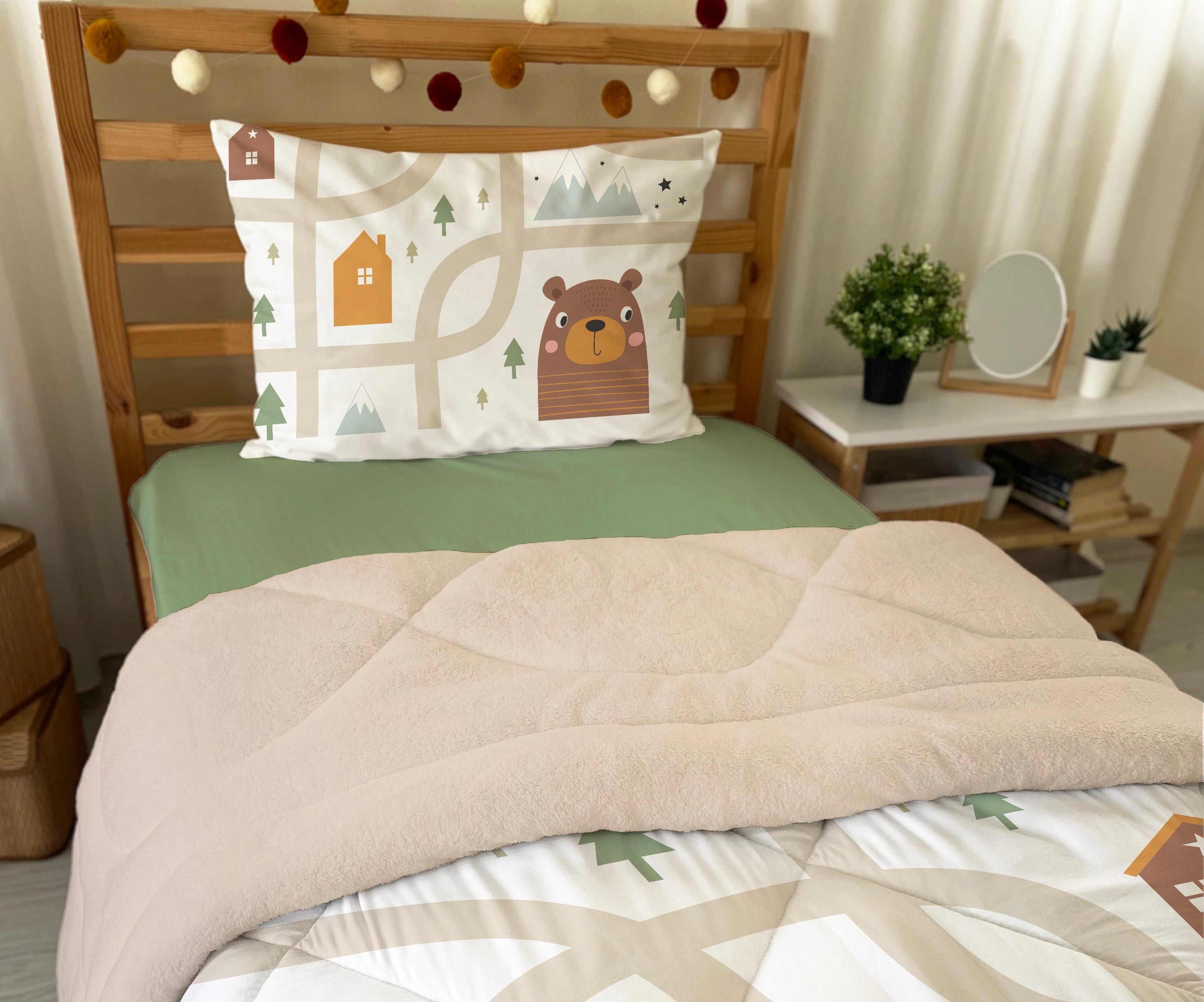 Evmila Kasaba Desenli Peluş Uyku Seti (Bej Peluş)