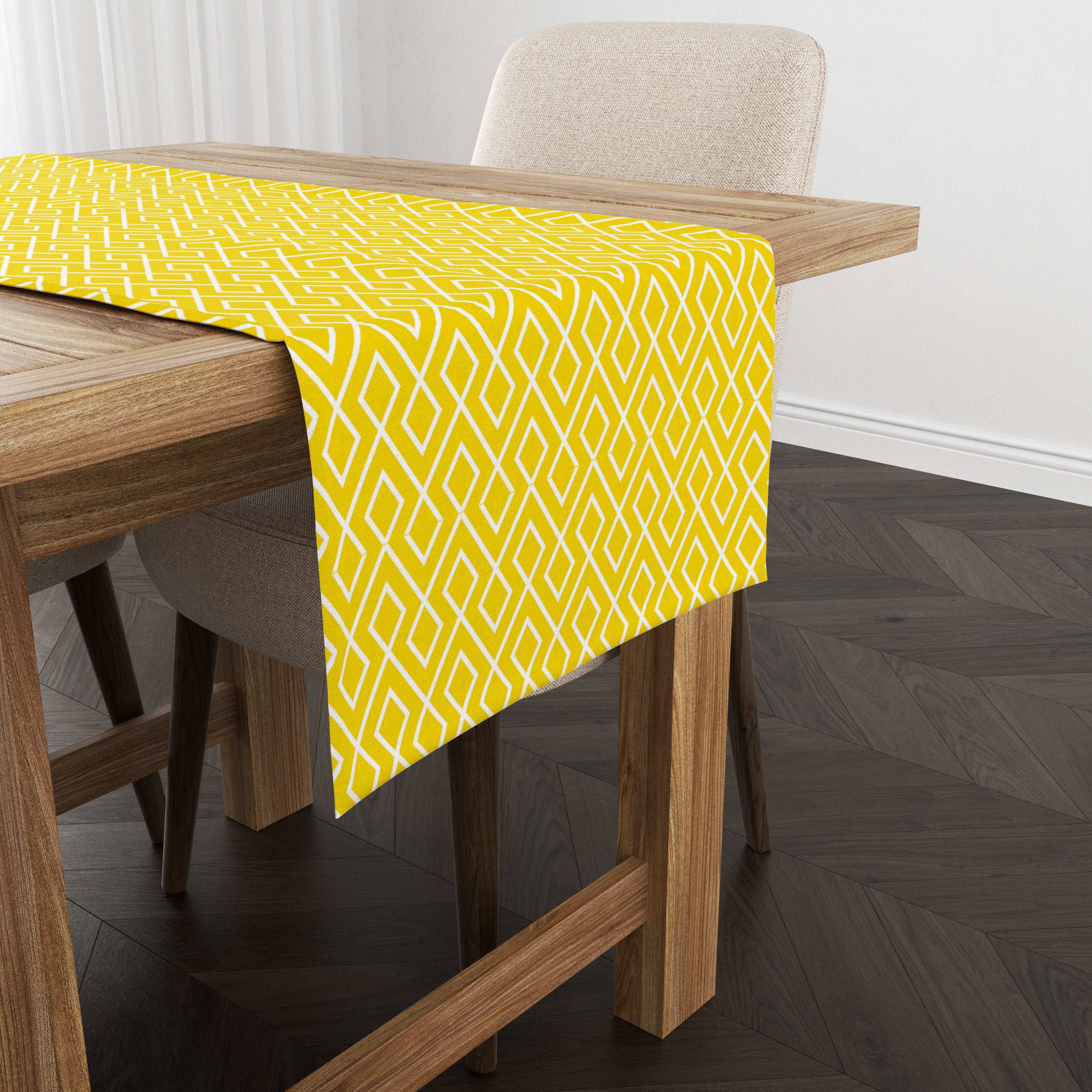 Evmila Geometrik Desenli Runner Modeli