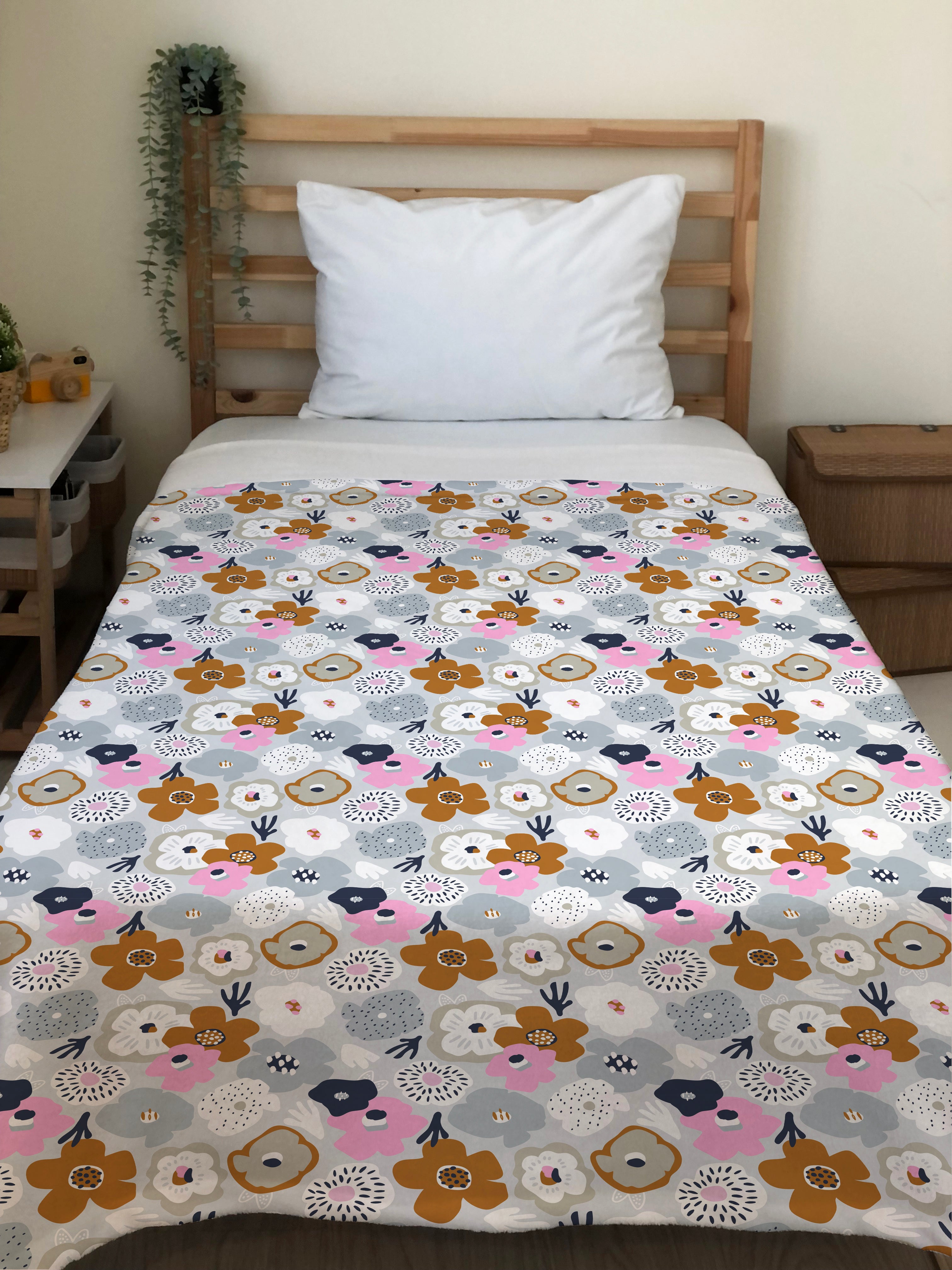 Evmila Minik Çiçekler Desenli Tek Kişilik Battaniye