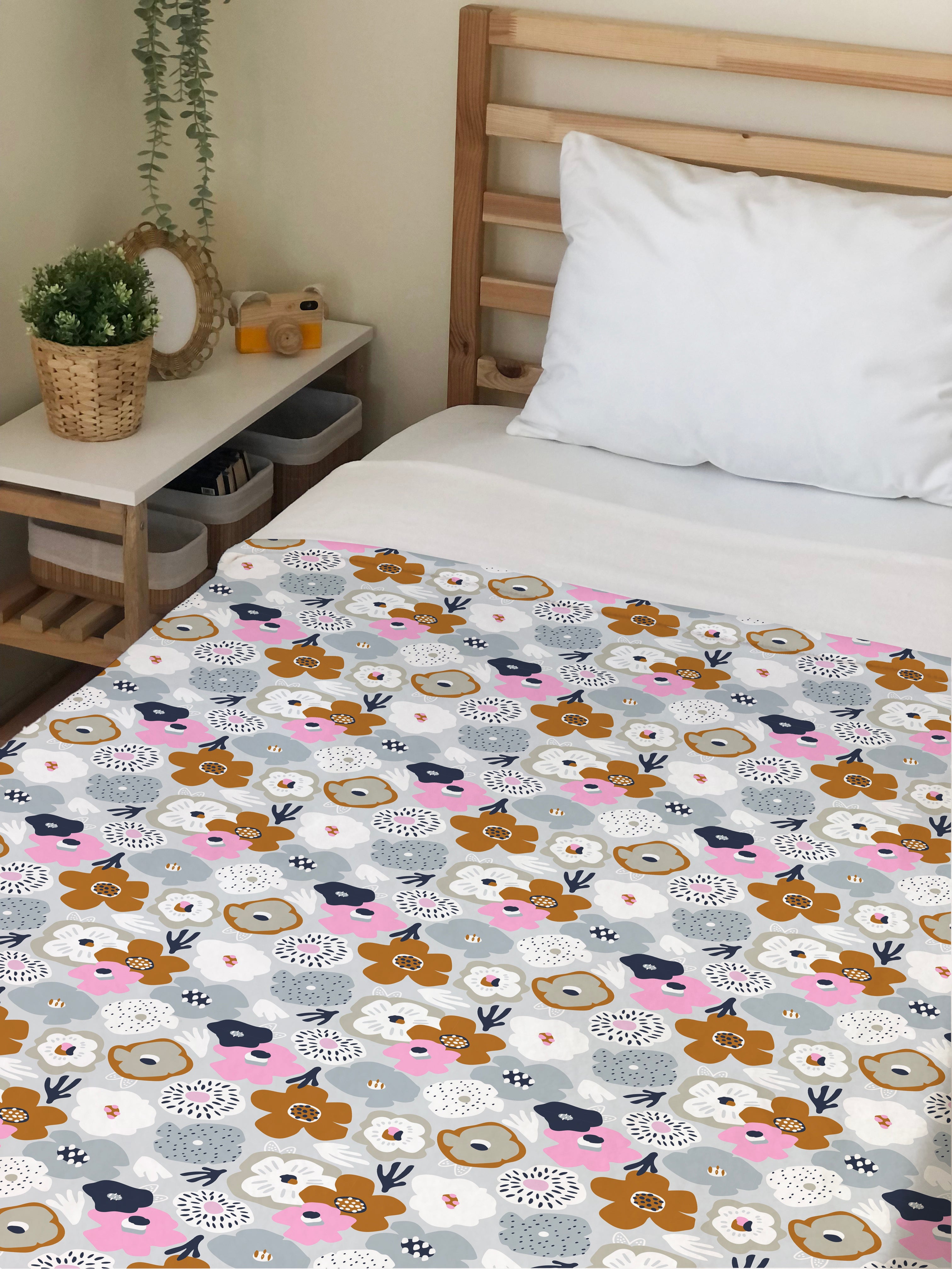 Evmila Minik Çiçekler Desenli Tek Kişilik Battaniye