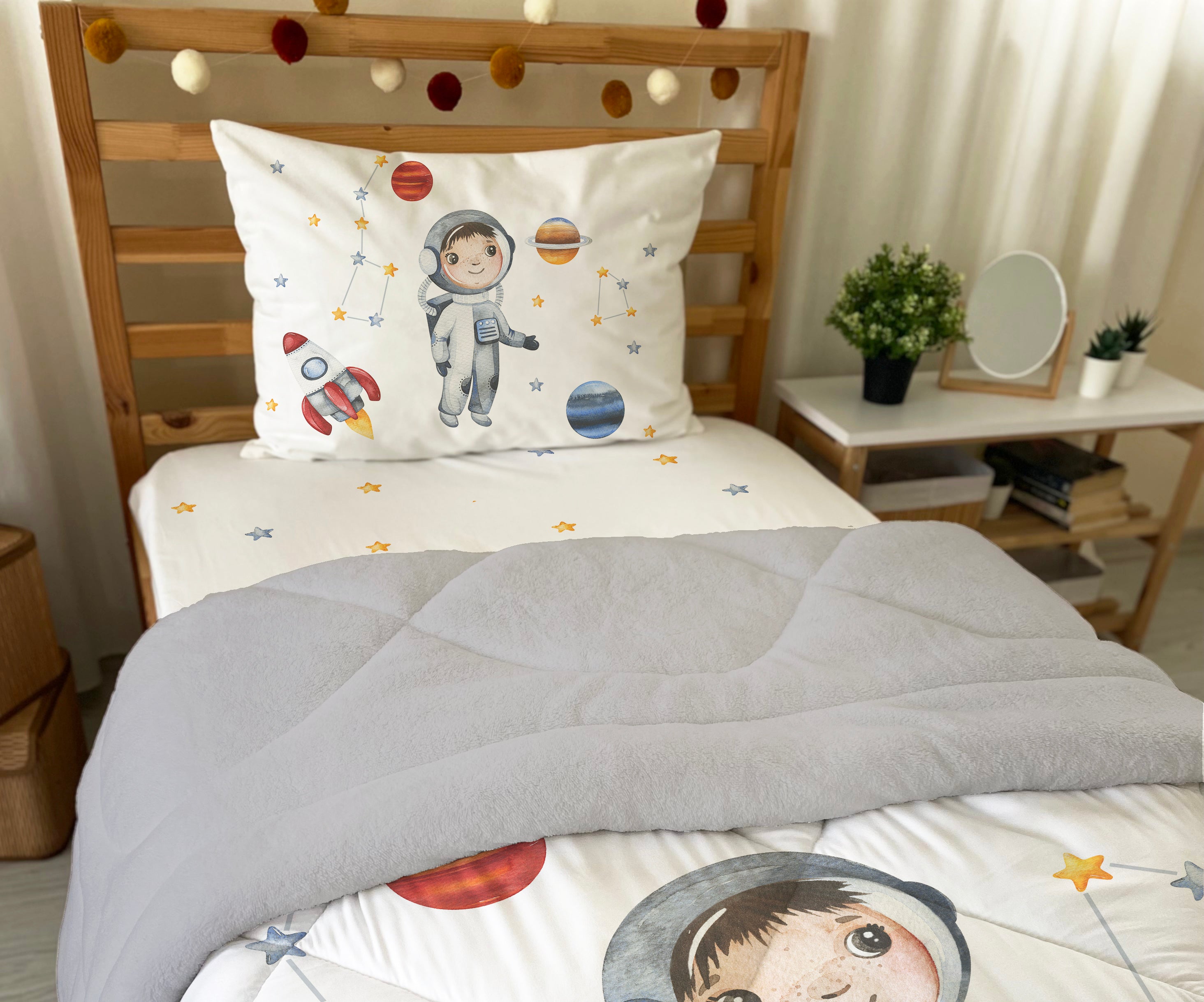 Evmila Astronot Desenli Peluş Uyku Seti (Gri Peluş)