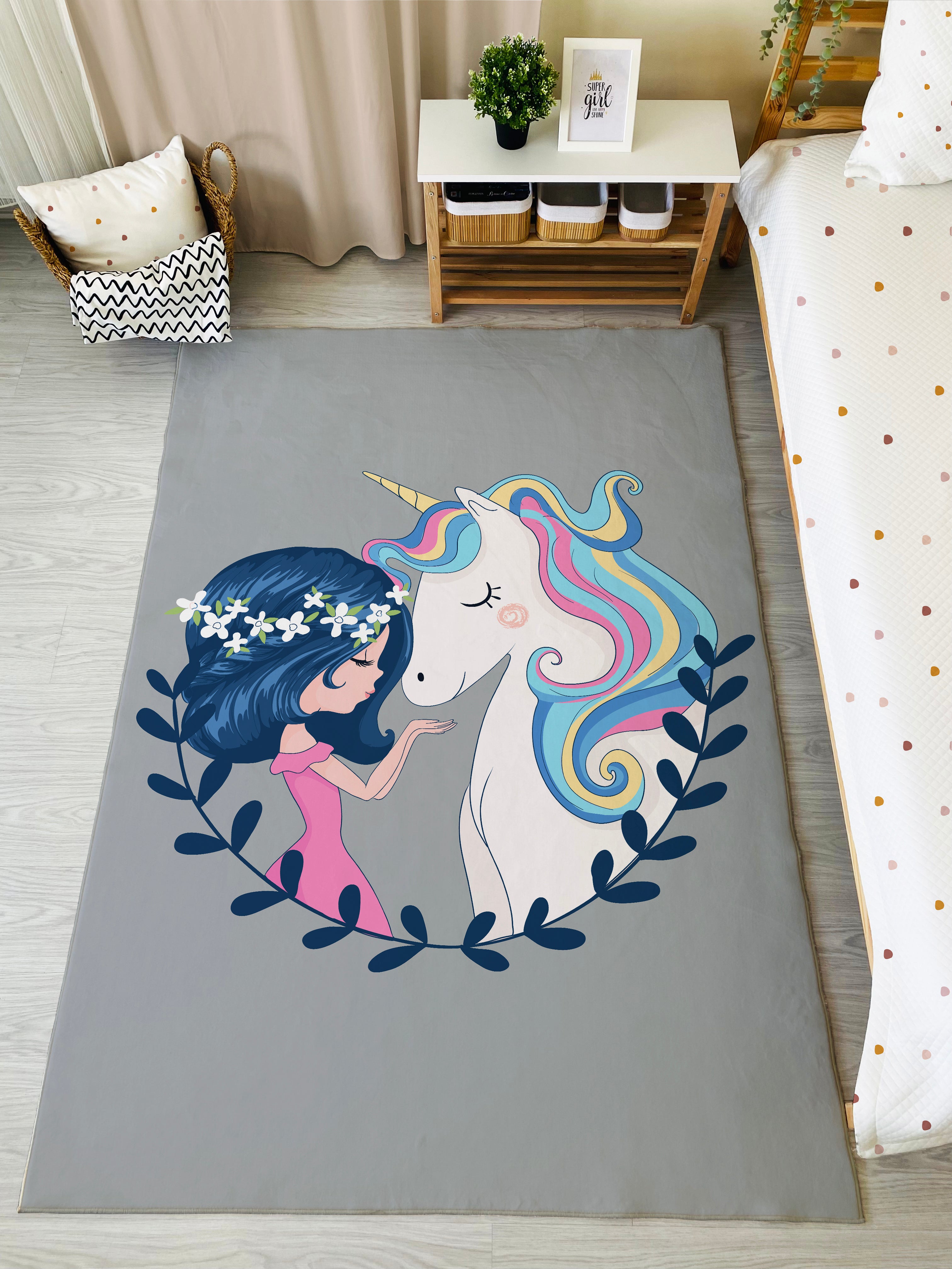 Evmila Prenses Kız ve Unicorn Desenli Çocuk Halısı