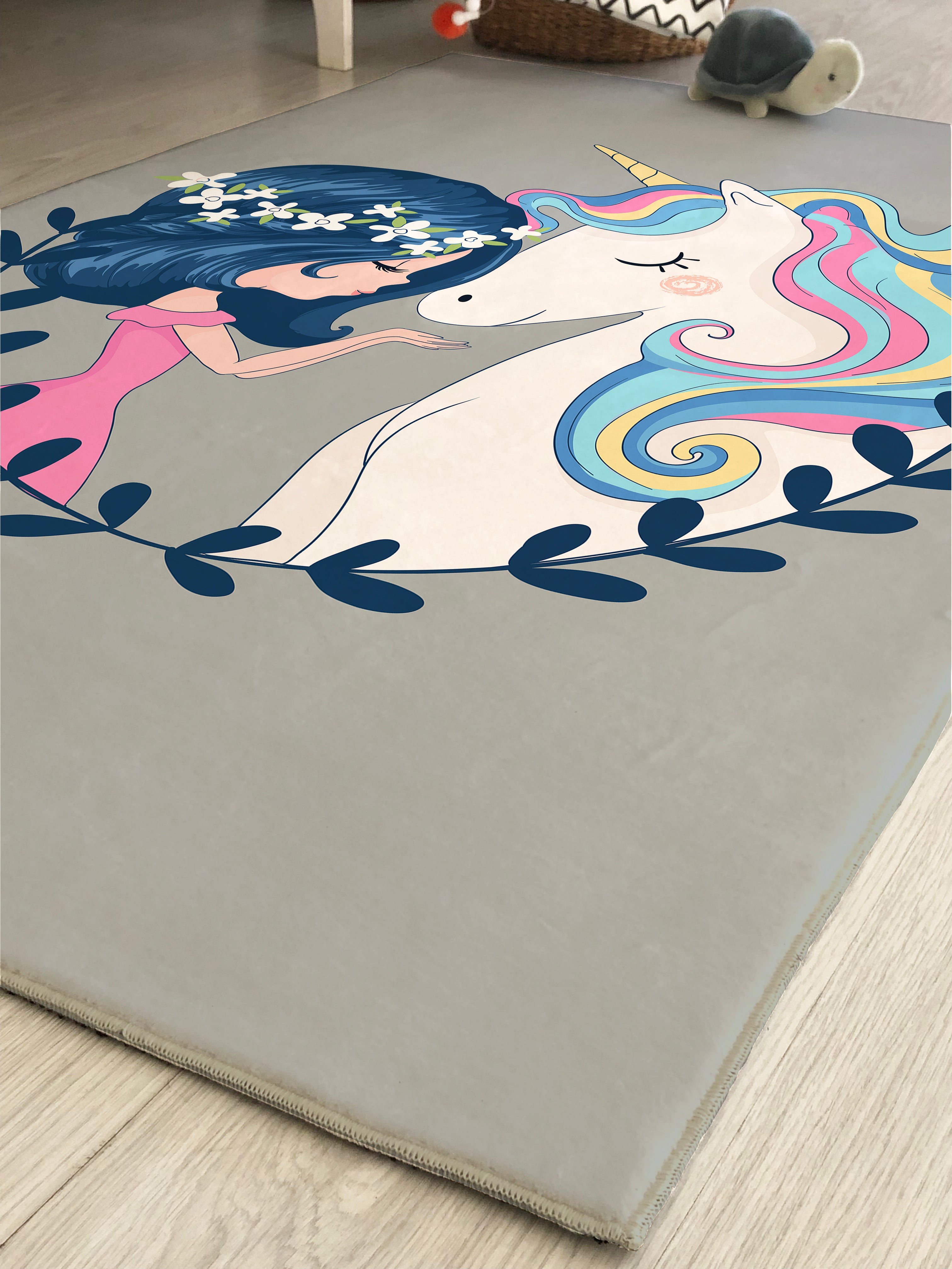 Evmila Prenses Kız ve Unicorn Desenli Çocuk Halısı