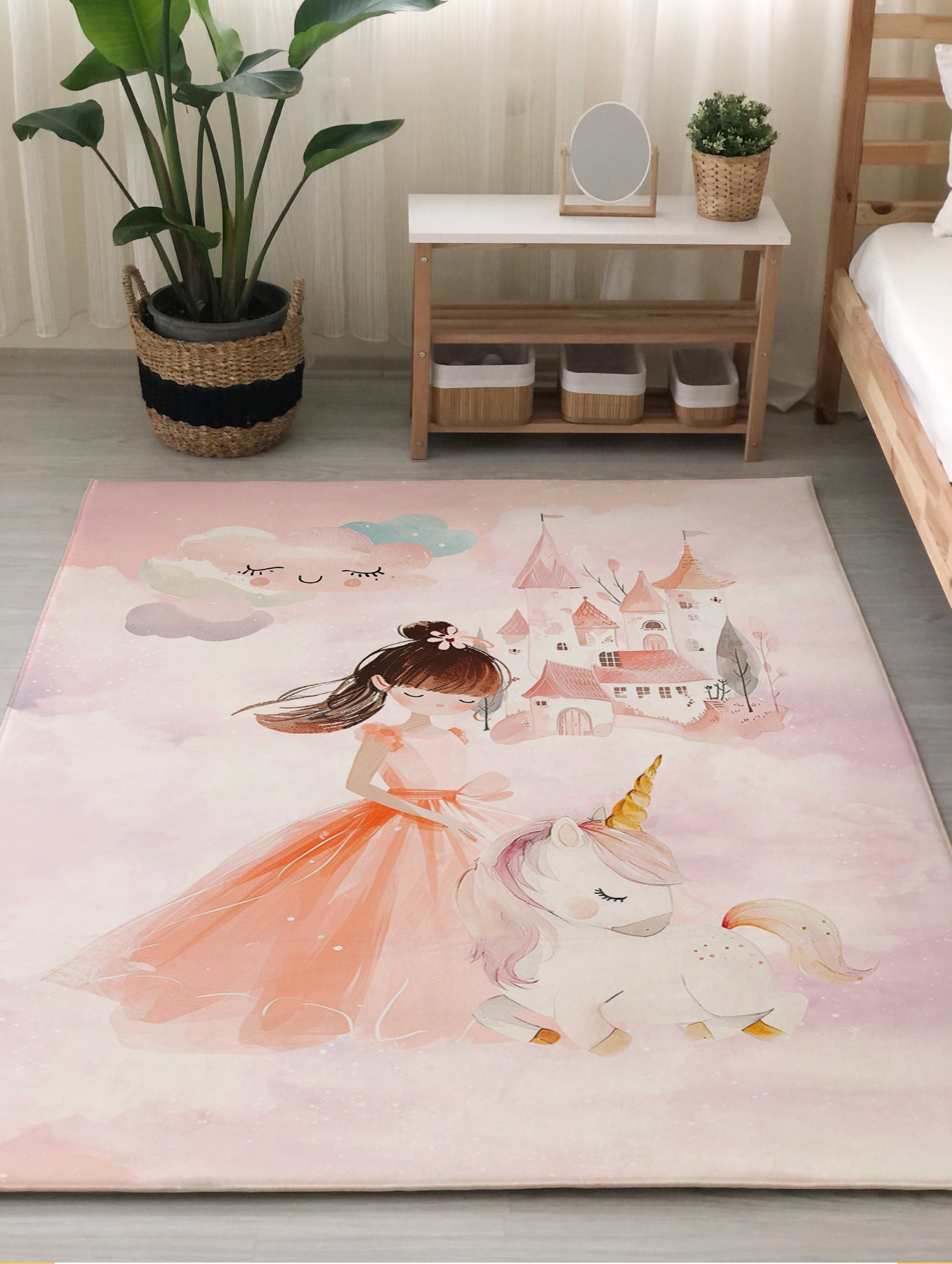 Evmila Masal Prensesi ve Unicorn Desenli Çocuk Halısı