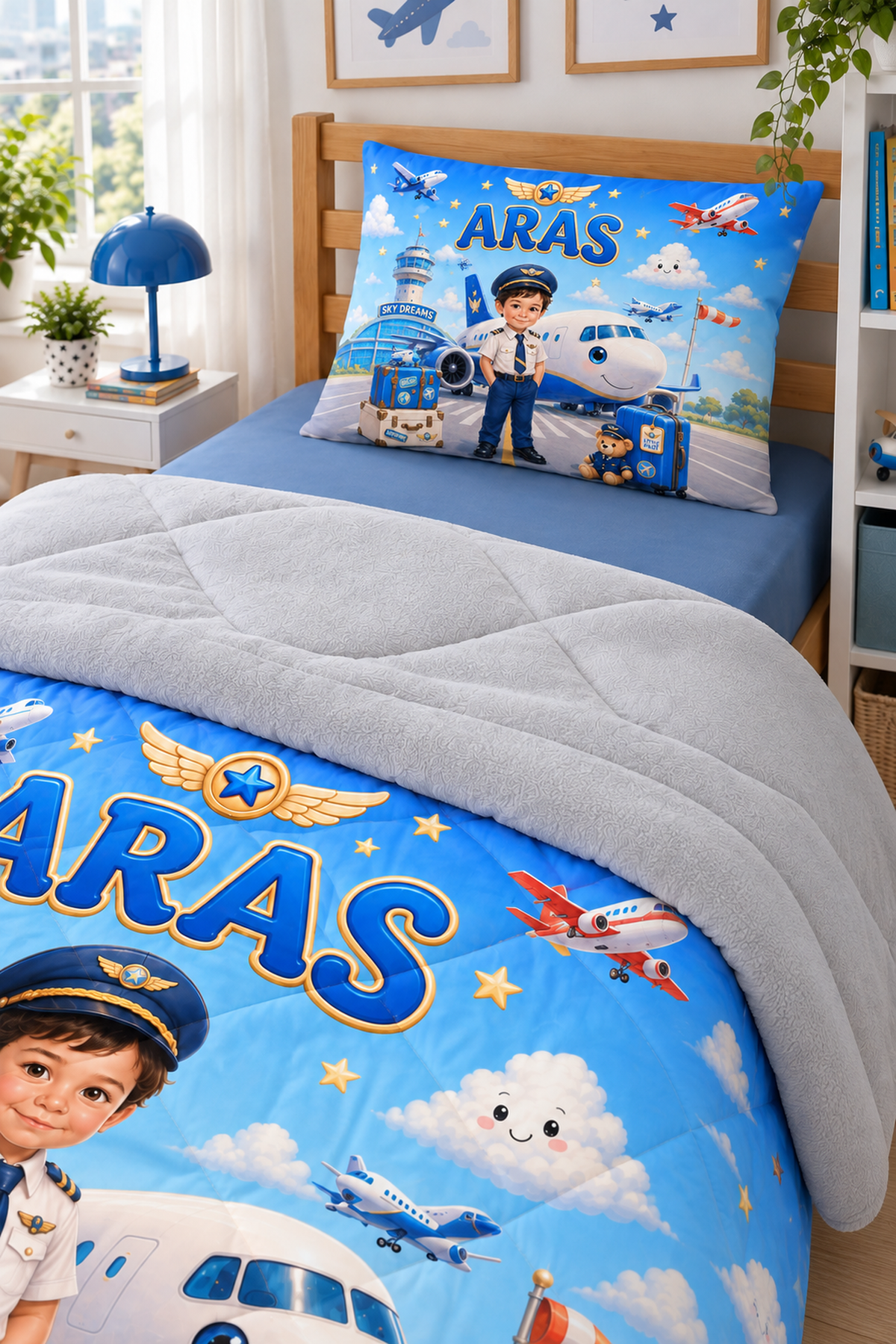 Evmila Cars and Road Patterned Plush Sleeping Set (Gray Plush)